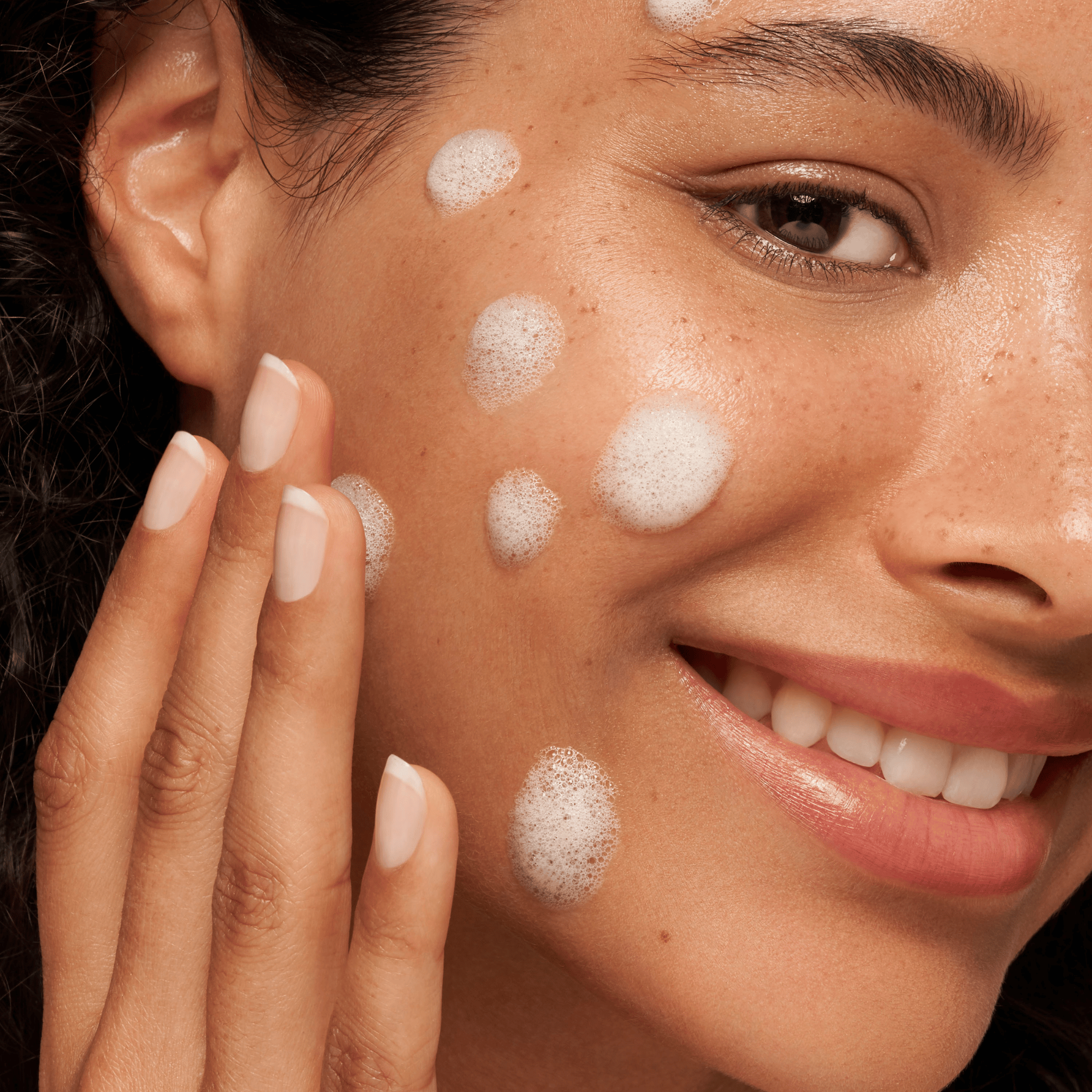 BUBBLE CLEANSE - Mousse Nettoyante Eclat